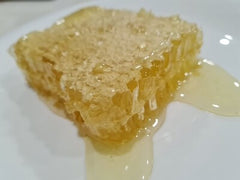 Pure Honey Comb Raw and Unfiltered